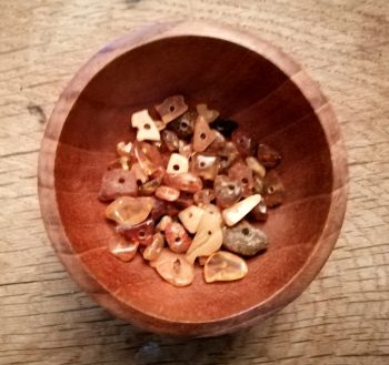 Bernstein, Splitterperle klein