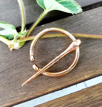 Ringfibel, einfach Bronze