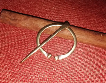 Ringfibel, groß, Bronze