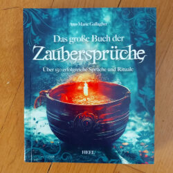 Gallagher "Das große Buch der Zaubersprüche"